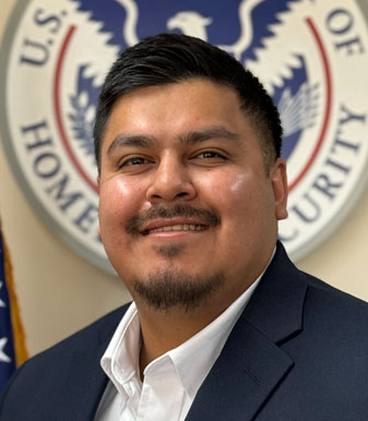 Select Eduardo Hernandez's profile